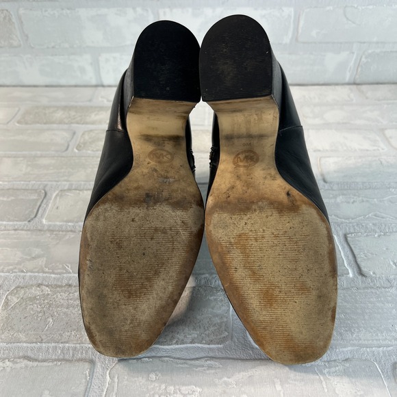 Michael‎ Kors Ankle Booties Womens 9 Black Leather Gold Zipper Lock Stacked Heel - Picture 14 of 15